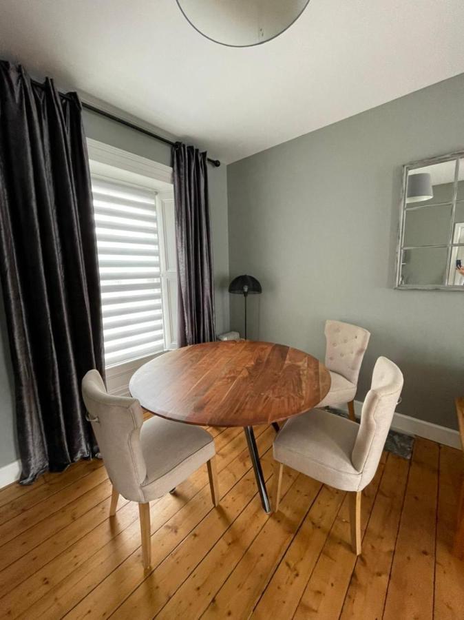 6 New Street Selfcatering Bnb Studio 1 Бантрі Екстер'єр фото